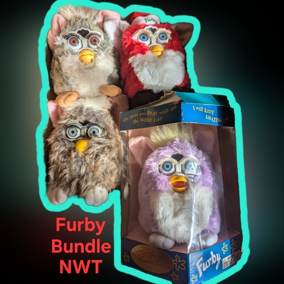 Furby Limited Edition Bundle Vintage Toys 1998 1st Gen 1999 2ndGen Christmas NWT - Picture 16 of 16